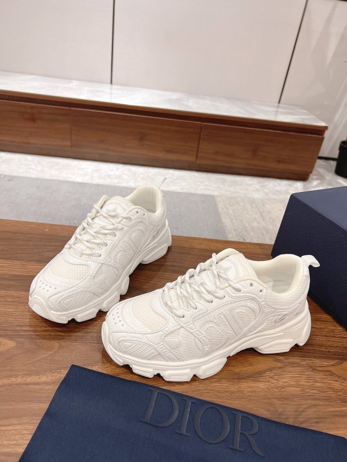 1:1 quality version 28285657 sports leisure dad shoes 7 colors