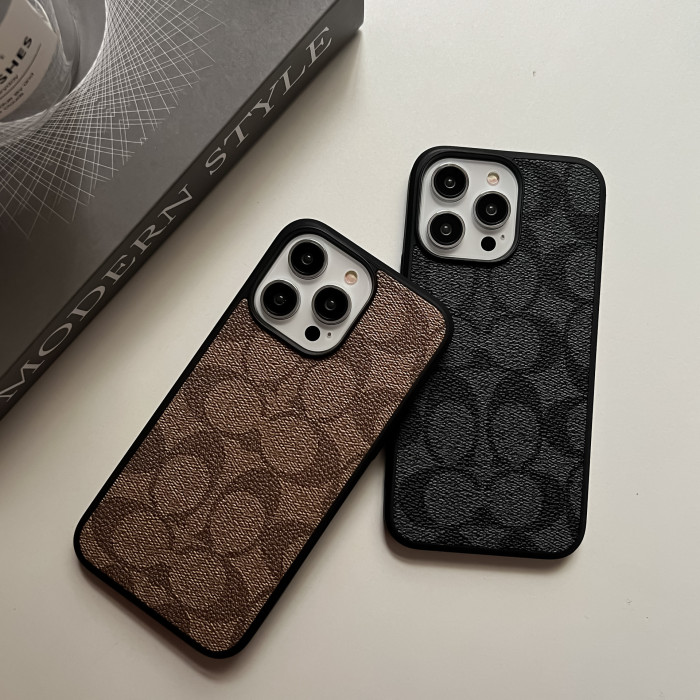 Letter C Pattern Retro Phone Case 4 colors 28678803
