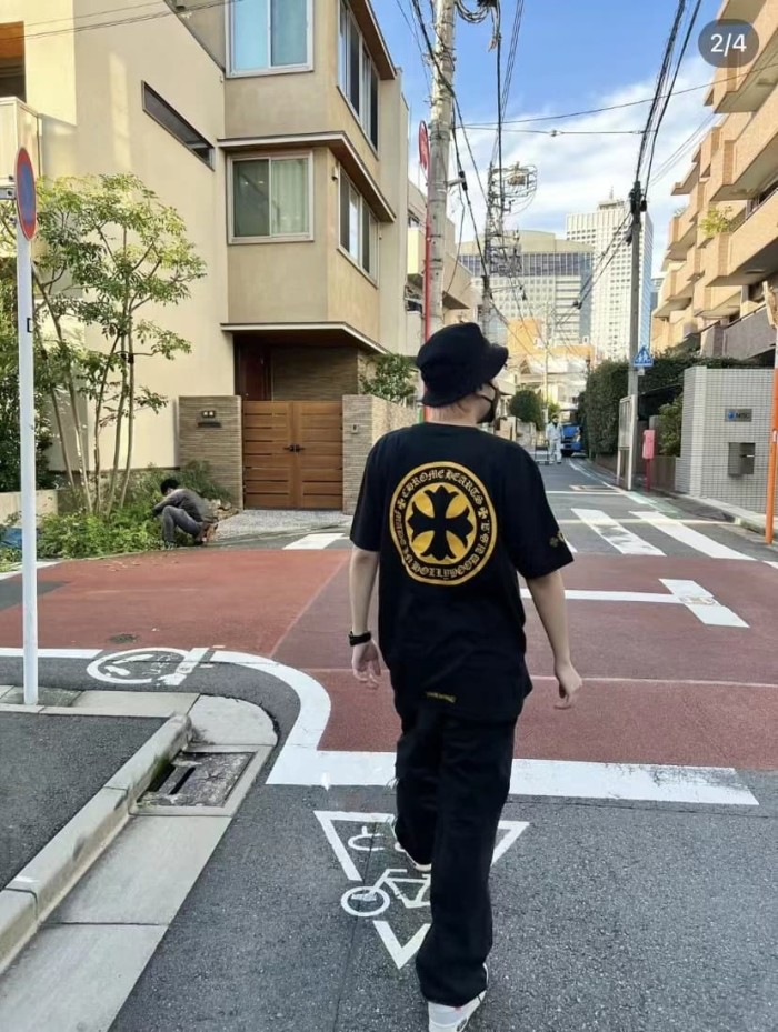 1:1 quality version Gold Coin Cross Print Tee 2 colors 29033508