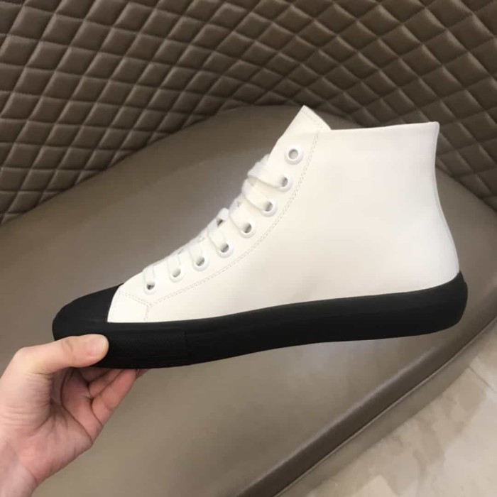 BURB5RRY LOGO PRINT GABARDINE HIGH-TOP SNEAKERS   BBR32