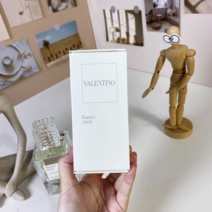 V@lentino Bianco 1968 Perfume 28675347