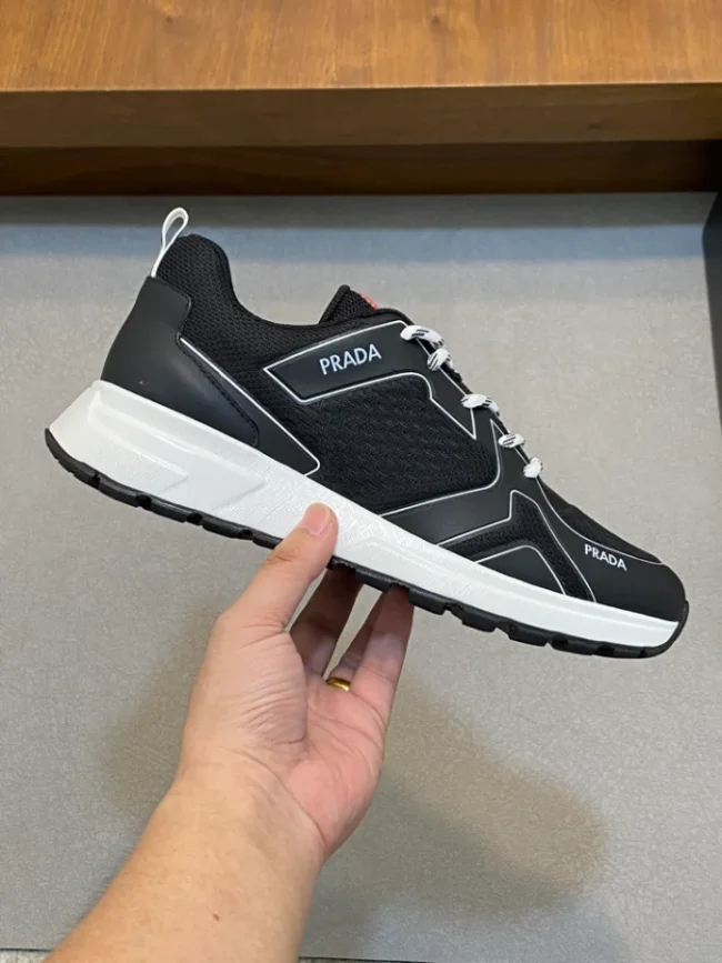 PR@DA@ SNEAKERS   PRD050