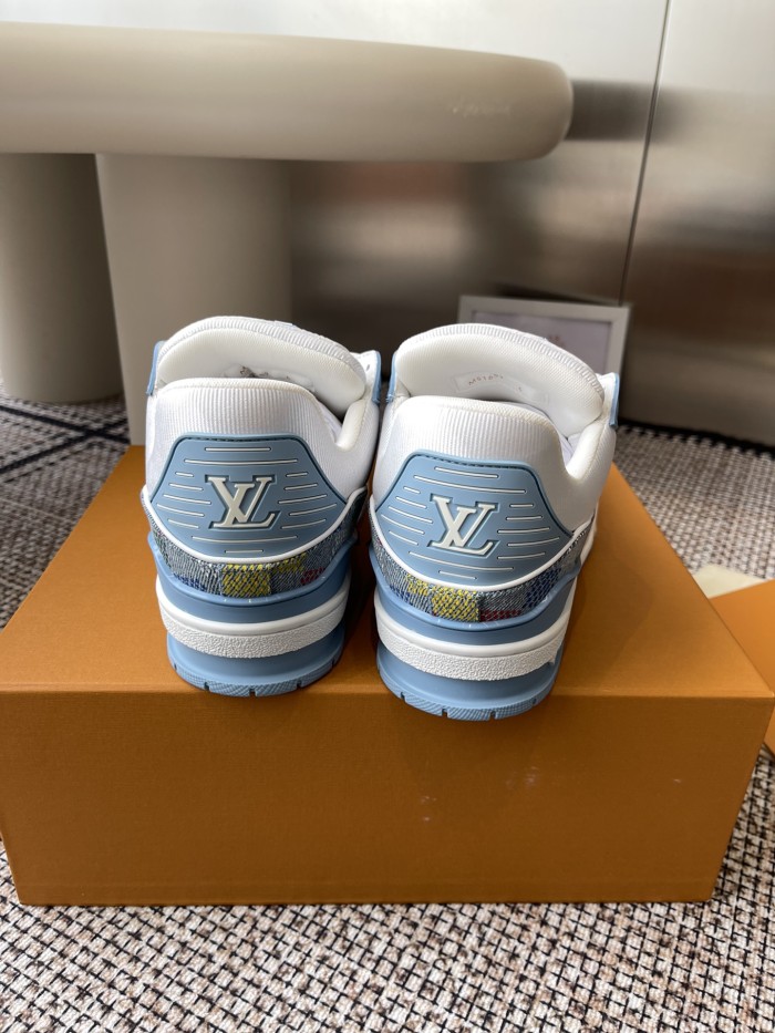 1:1 quality version Trainer Denim Logo Finish Low-Top Sneakers Blue 28599099