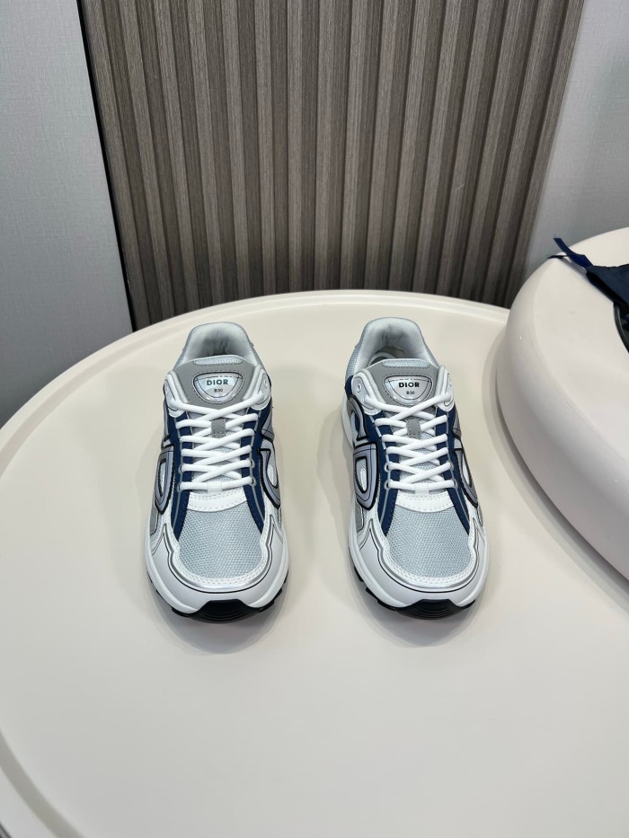 1:1 quality version Leather and mesh fabric patchwork reflective sneakers 35 colors 27736899
