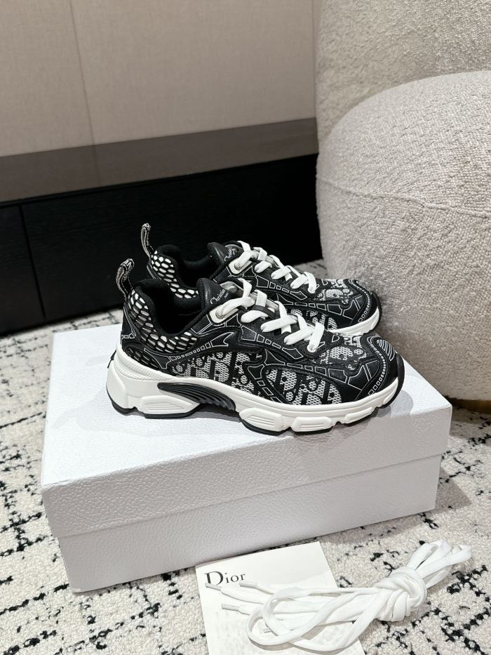1:1 quality version 28270403 vibe sports leisure dad shoes 6 colors