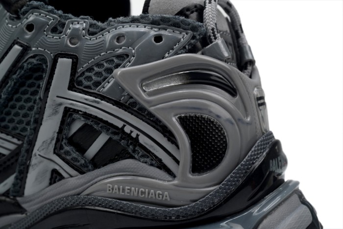 1:1 quality version B Runner Black Gray 677402 W3RB2 1515