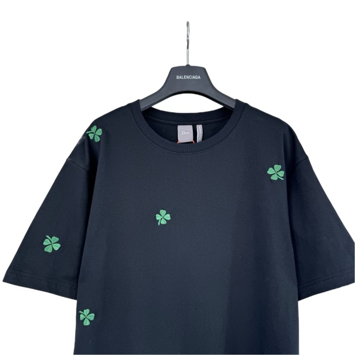 1:1 quality version Clover Letter Logo Embroidered Tee 2 colors 28816184