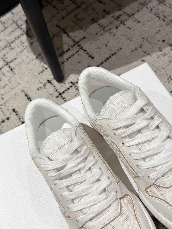 1:1 quality version 28357904 ONE Series White shoes 5 colors