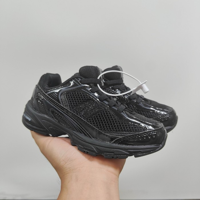 509 Series Breathable Mesh Non-Slip Retro Running Shoes for Kids 8 colors 29010815