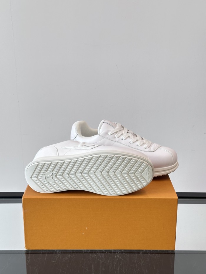 1:1 quality version 28389994 BUTTERSOFT Sports Shoes 7 colors