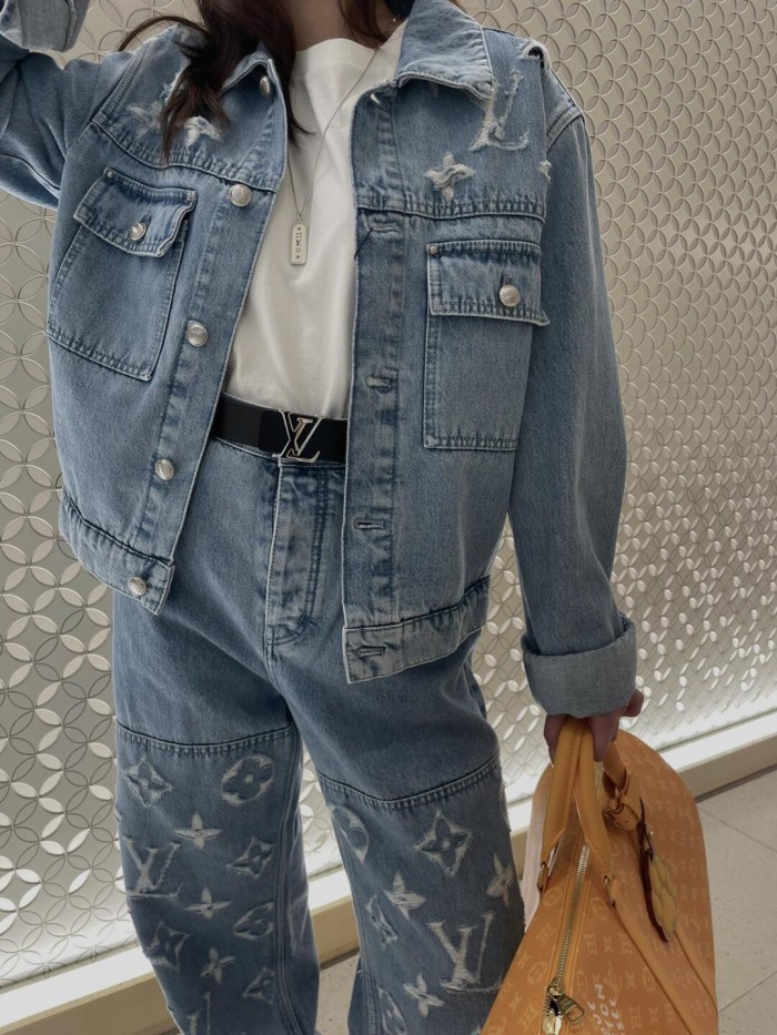 1:1 quality version White Logo Embroidered Blue Denim Jacket 28687458