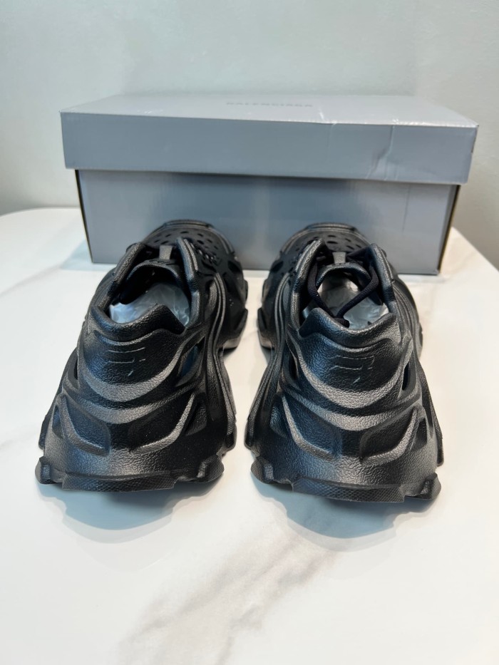 1:1 quality version HD Cutout Sports Style Clogs 6 colors 29027288