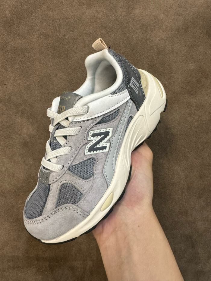 878 Elastic Lace Retro Dad Sneakers for Kids 6 colors 29011048