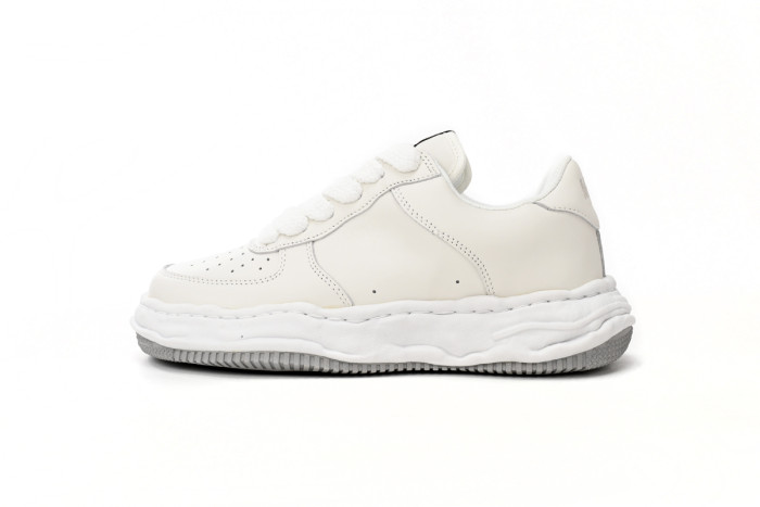 Maison Mih@r@ Wayne OG Sole Low White A07FW702 NO.744