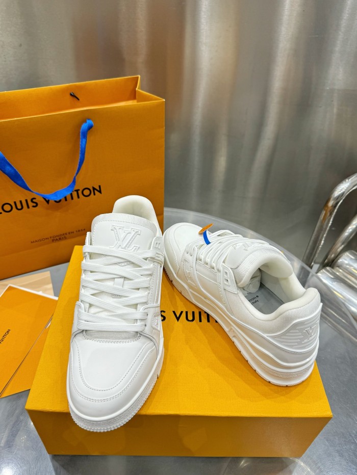 1:1 quality version 28342503 L Trainer White Flat Shoes
