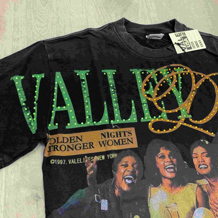 Vintage Black Female Celebrities Rhinestone Print Washed Tee 29077573