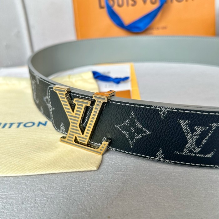 1:1 quality version 28194048 Light Gradient Effect Belt 6 colors