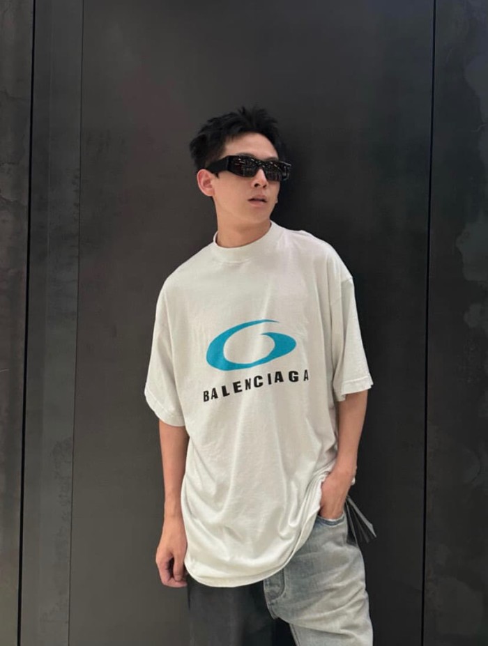 1:1 quality version Runway Logo Printed Tee 2 colors 28903006