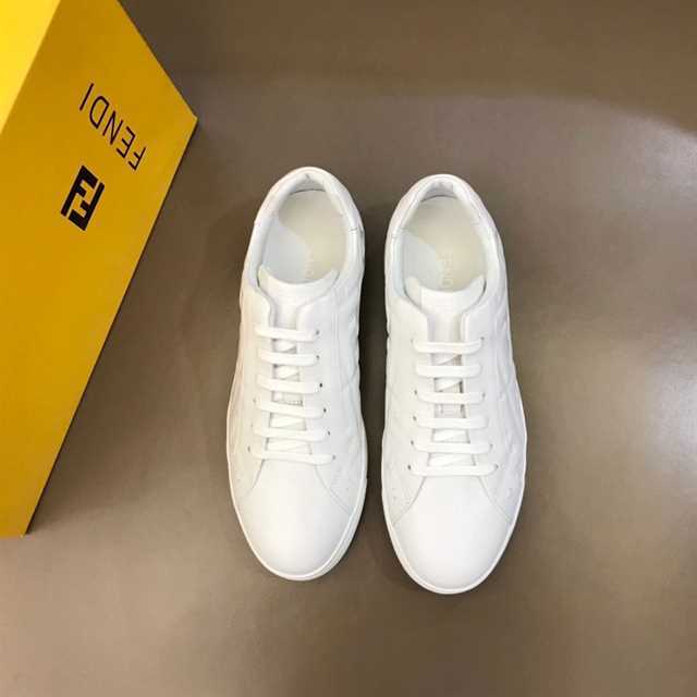 FEND1 WHITE NAPPA LEATHER LOW TOP SNEAKERS   FD09