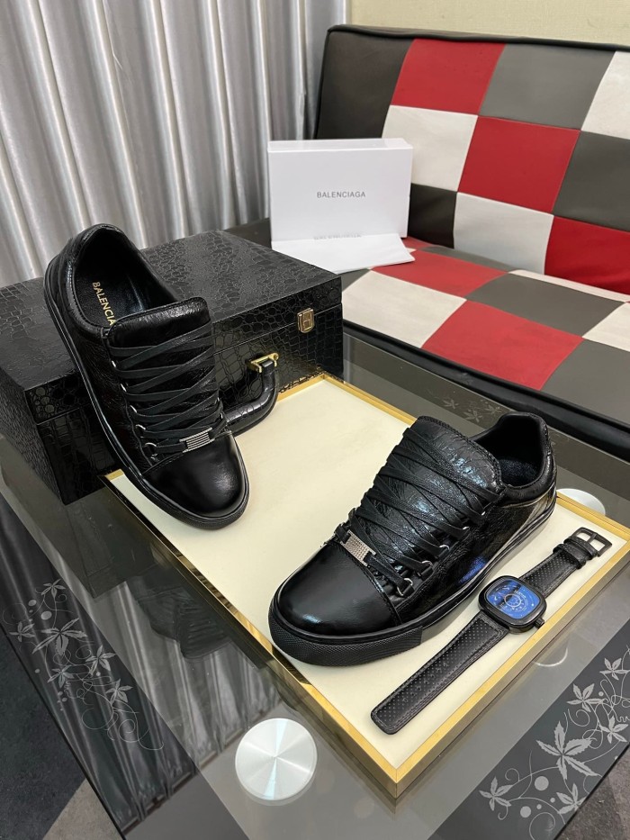 1:1 quality version Wrinkled Cowhide Leather Solid Color Sneakers 3 colors 28764543