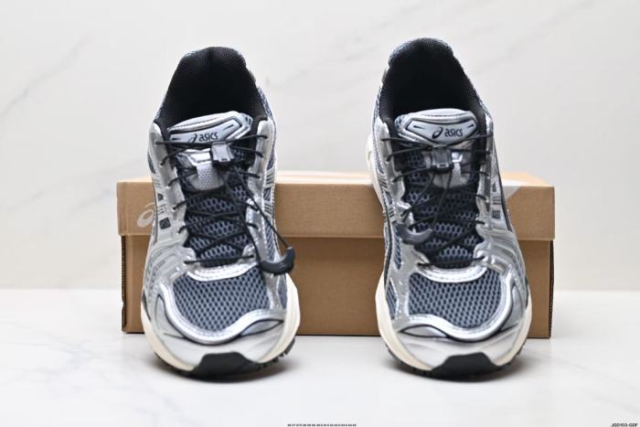 AC Gel-Kayano 14 Black and Silver Two-Tone Shoes 28441120