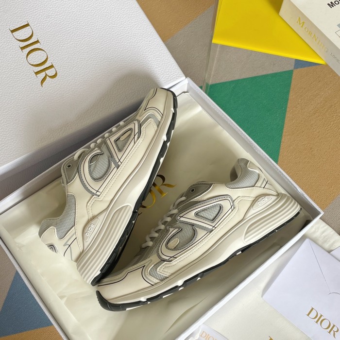 1:1 quality version Leather and mesh fabric patchwork reflective sneakers 35 colors 27736899