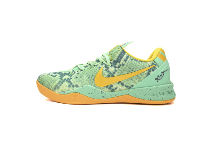 N Kobe 8 System Green Glow Laser Orange 555035-304