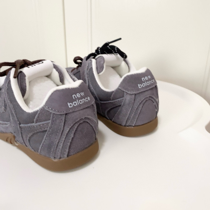 530 Miu Miu Co-branded Suede Lace-Up Sneakers for Kids 6 colors 29017898