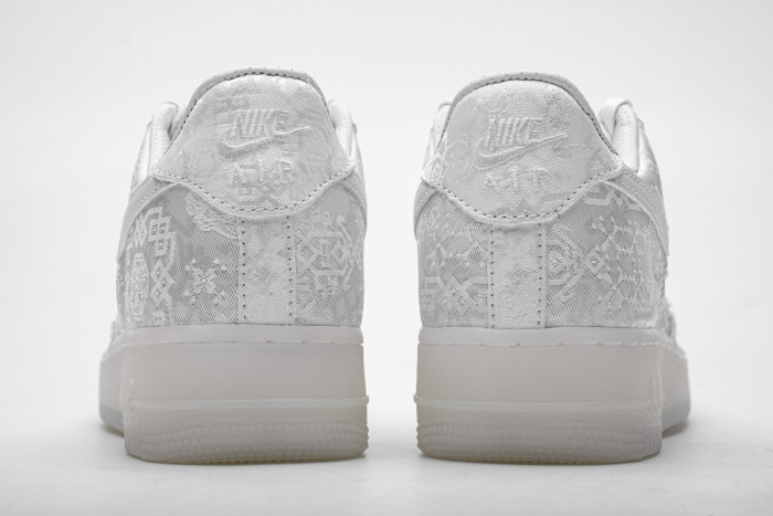 N  Air Force 1 Low CLOT 1WORLD (2018) AO9286-100