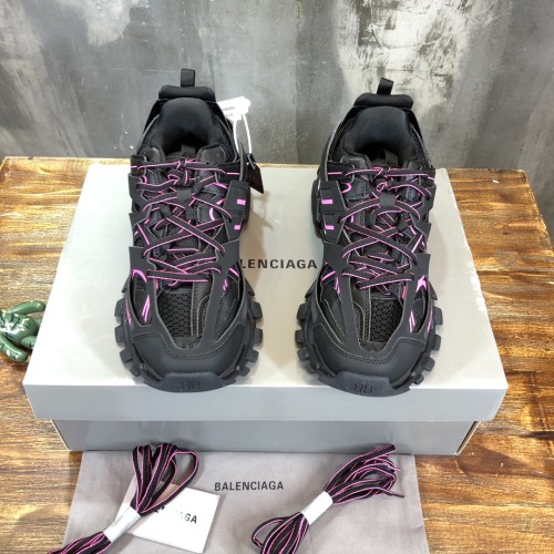 1:1 quality version 28310639 TRACK Black Powder Pink Pops