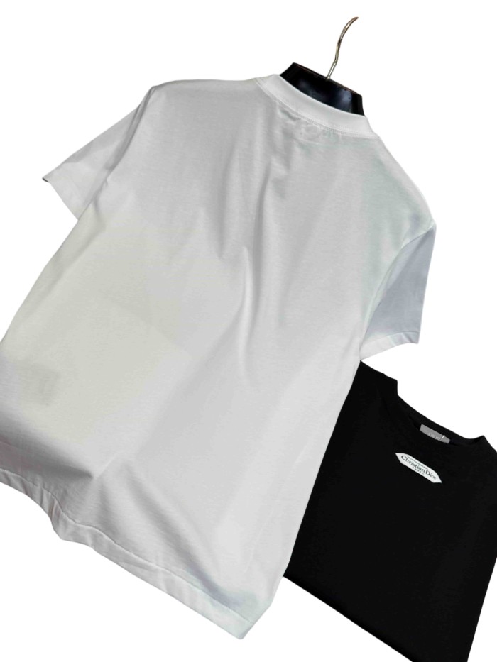 1:1 quality version Chest Logo Crew Neck T-Shirt 2 colors 28960967