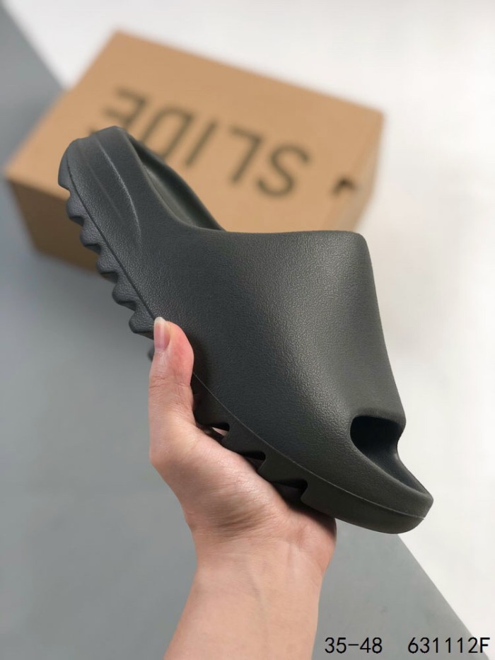 Yeezy Thick Sole Beach slippers 20 colors