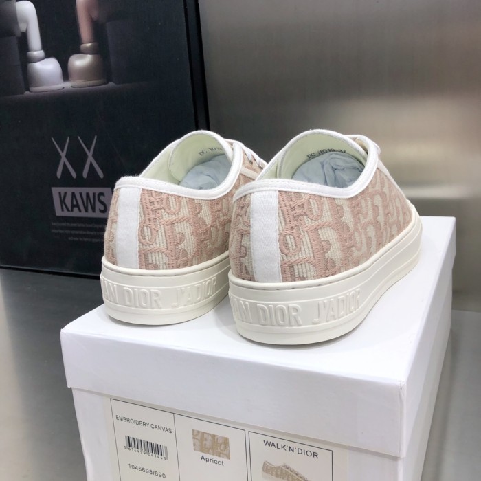 1:1 quality version 28314329 Walk'N'D Monogrammed Embroidered Canvas Shoes 8 colors
