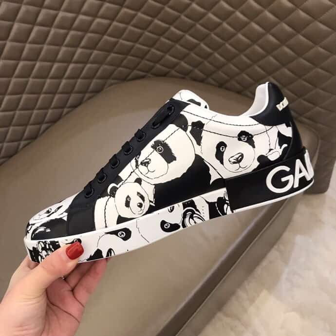 DOLCE    G@BB@N@ PORTOFINO SNEAKERS IN PRINTED NAPPA CALFSKIN   DG 11