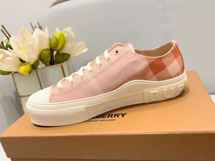 BURB5RRY CHECK COTTON SNEAKERS   BBR128