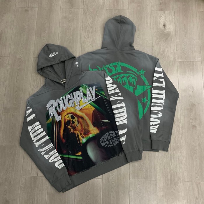 Oversized Washed Gray Streetwear Hoodie with Skull Graphic & Sleeve Print 29069024