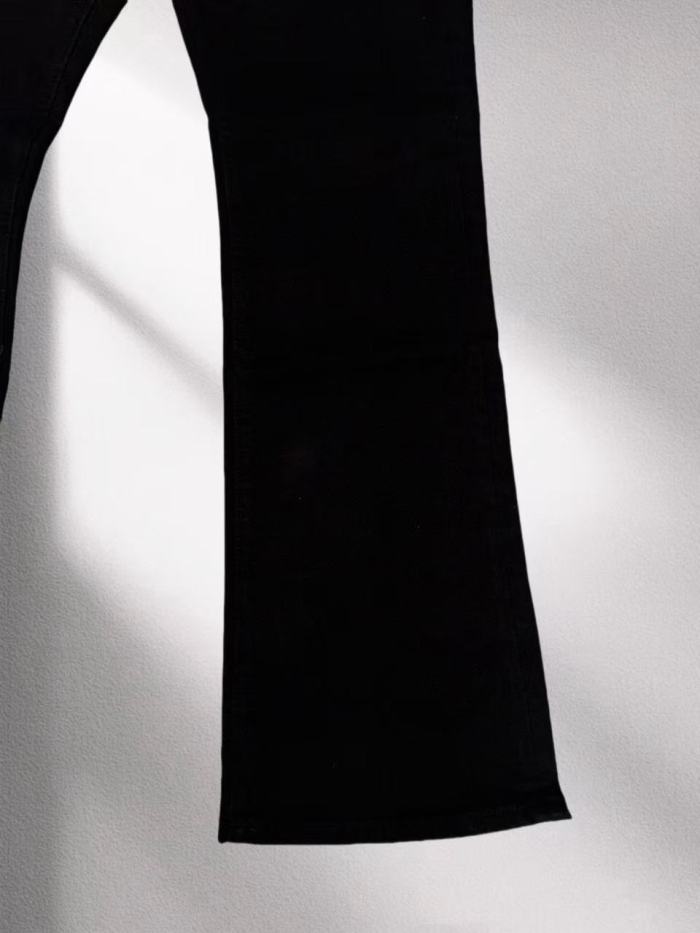 1:1 quality version Classic Solid Black Slim Flare Jeans 29047023
