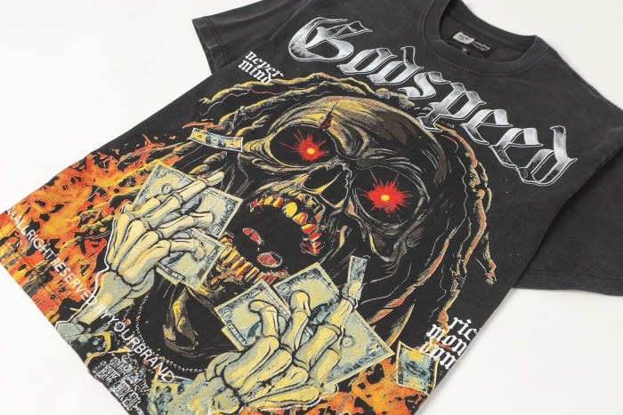 Dirty braids, red eyes, banknotes, skeletons, flames, worn-out black T-shirt 29053388
