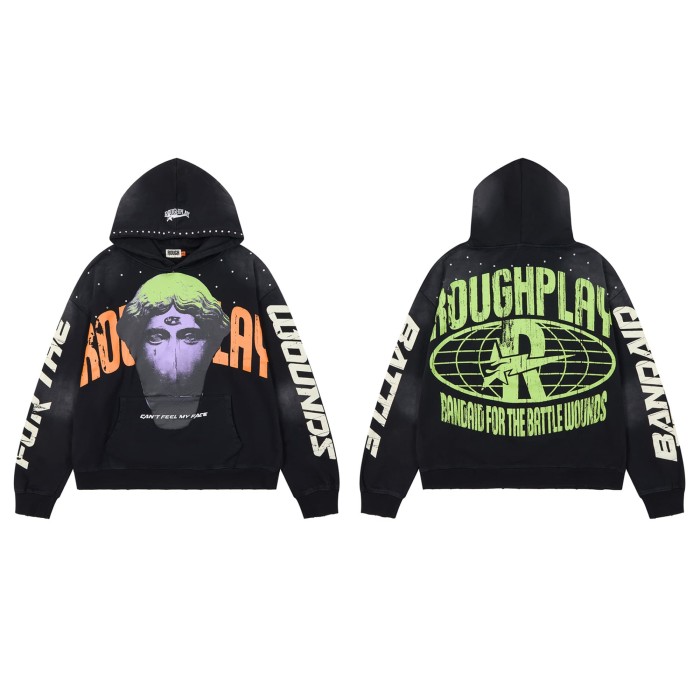 Oversized Heavyweight Streetwear Hoodie with Graffiti Statue Print 29069017