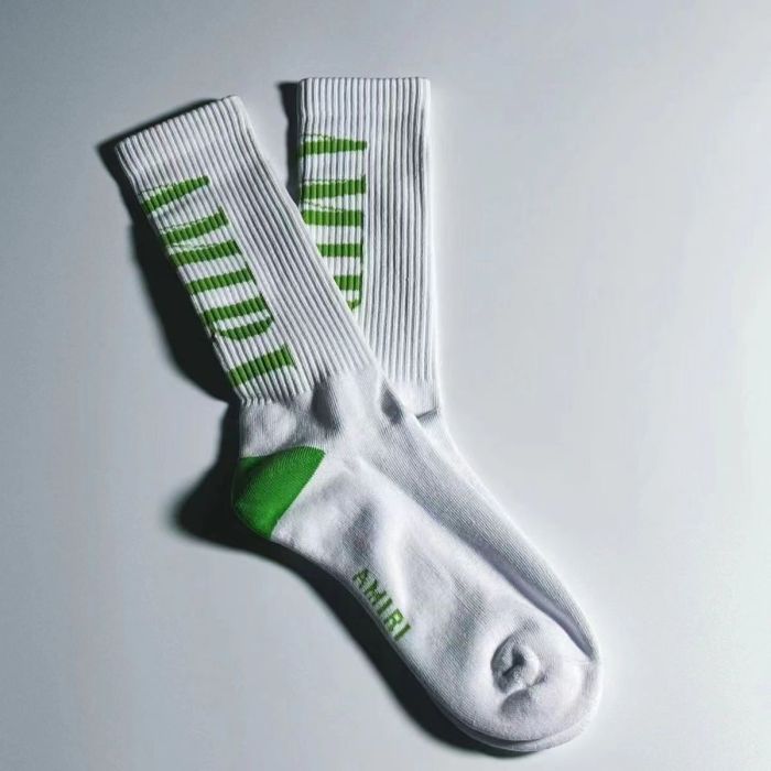 1:1 quality versio Cursive letters embroidered logo bone print mid-calf socks 24 colors