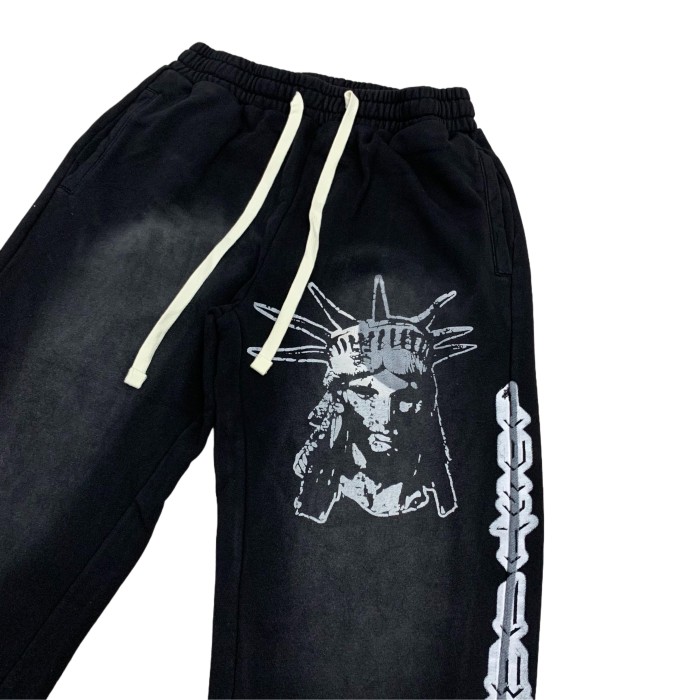 28429746 Chest hot diamond zipper Hoodie & Pants Set