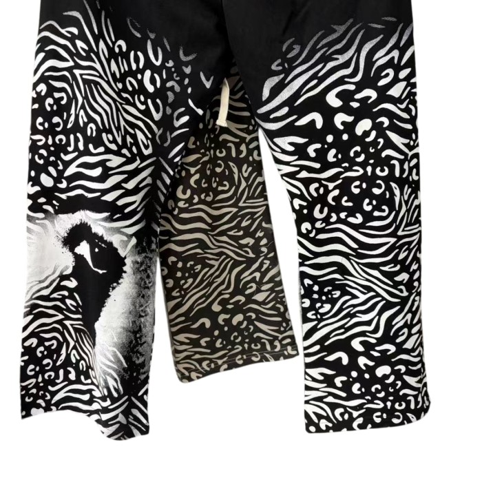 Zebra Stripe Patchwork Sweatpants Gothic Letter Print Wide Leg Pants 2 colors 28978903