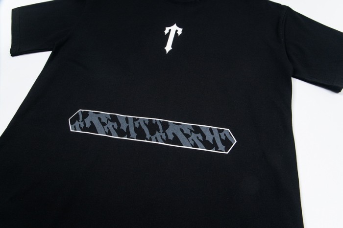 Oversized Edgy Streetwear Gothic Logo And Fragmented Art Print T-Shirt 2 colors 29080015