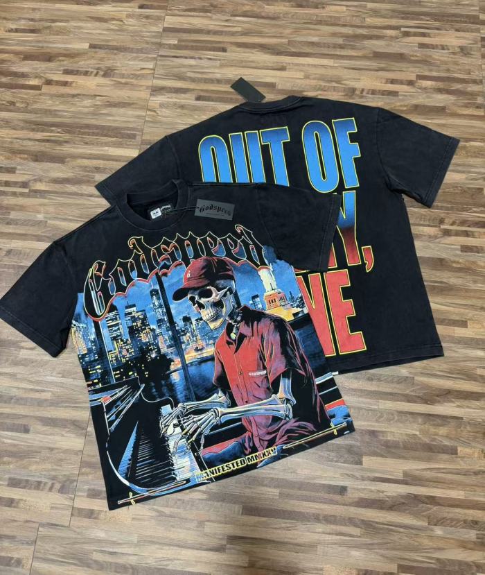 City nightscape, playing the piano, skeleton gradient, slogan, vintage T-shirt 29053390