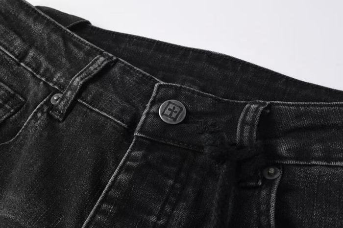 1:1 quality version Hollowed-out embroidered logo ripped jeans 28694083
