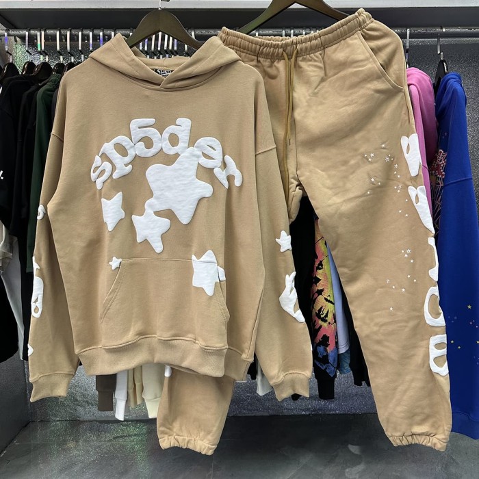Chest Five Stars Monogrammed Hoodie & Pants Set 3 colors