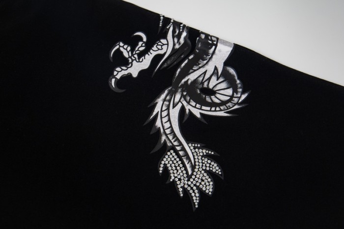 Batwing Sleeve Over Shoulder Dragon Print Rhinestone Letter T-shirt 29077762