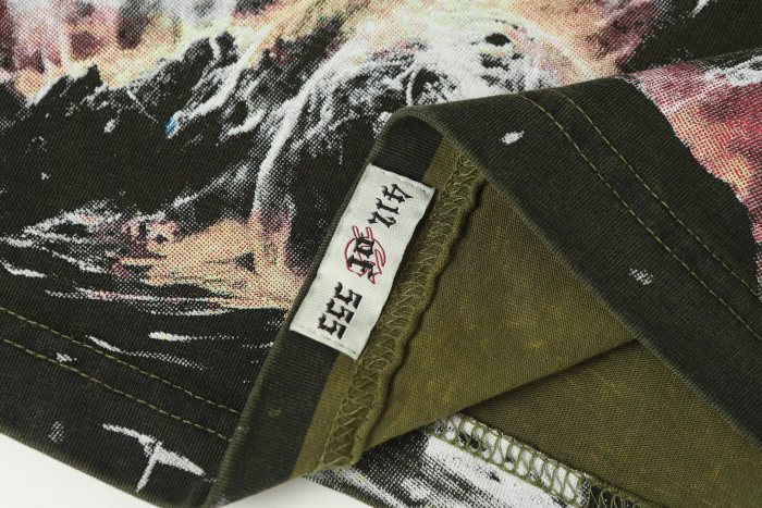 World Tour Three Skulls Black and Army Green Dual-Color Distressed T-Shirt 2 colors 29053372