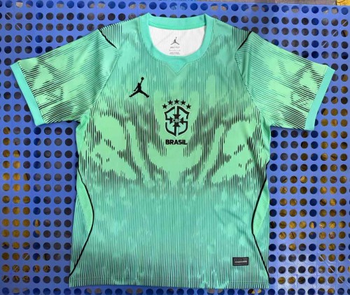 2026/2027 Brazil Goalkeeper Green Replica Jersey 29093789
