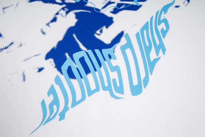 Blue Target Figure & Gothic Text Print T-Shirt 2 colors 29077285